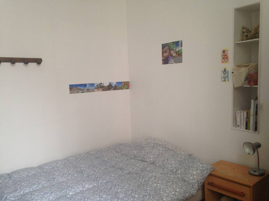 Jolie chambre très lumineuse donnant sur cour