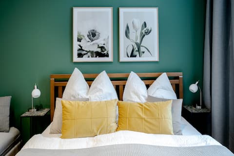 ◊◊MINIS HOME◊◊ 15min CityCenter/Balcony/Netflix