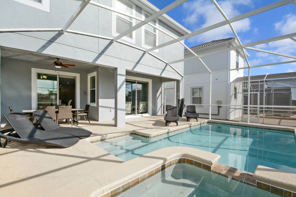 Luxury Oasis awaiting your next vacation!!!