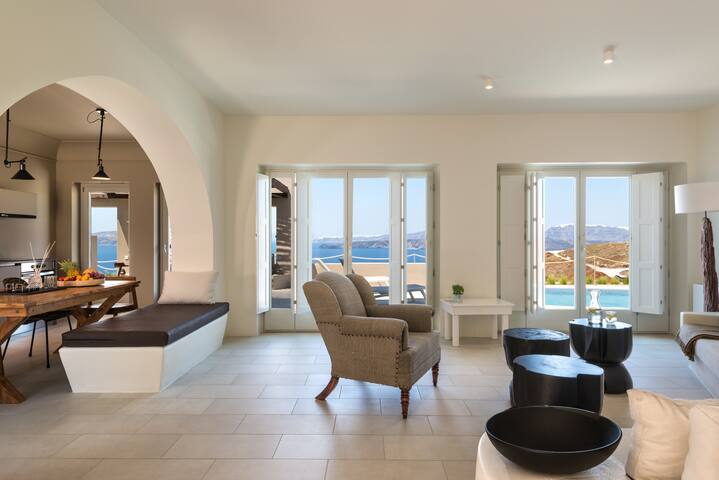 Luxury Villa with Private Heated Pool Arota Villas gallery image 4