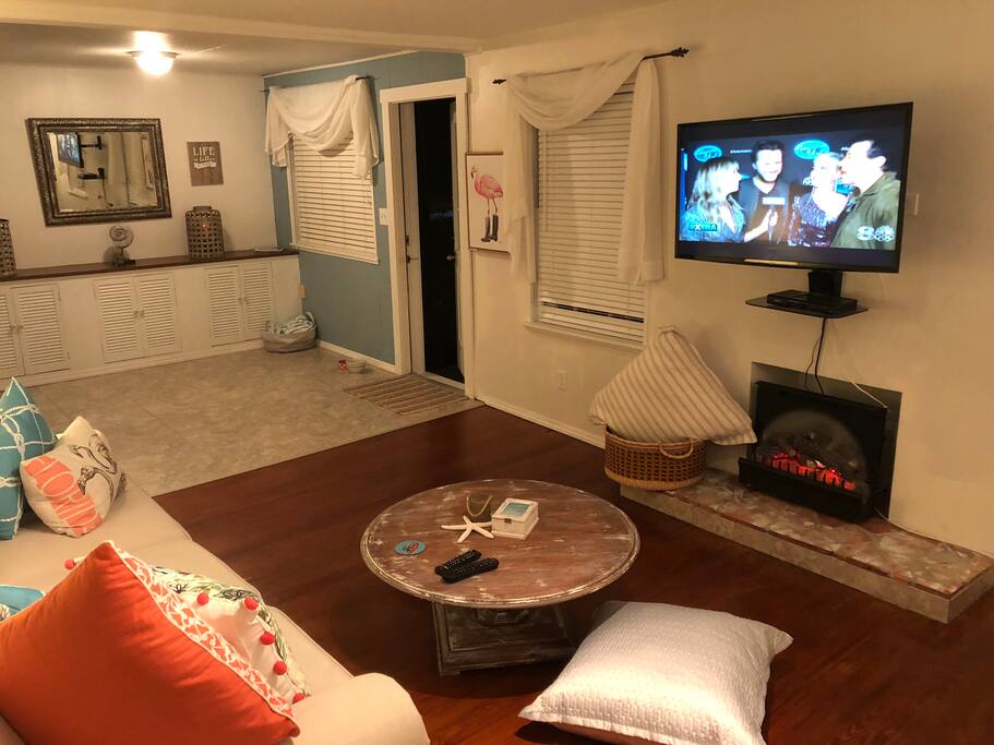 Peaceful Cottage has 3 br ‘s & 2 full Ba’s