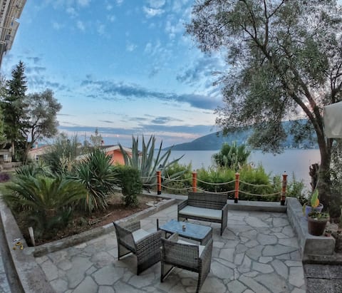 *#Suncani Skalini-Beachfront Retreat, Wi-Fi *#