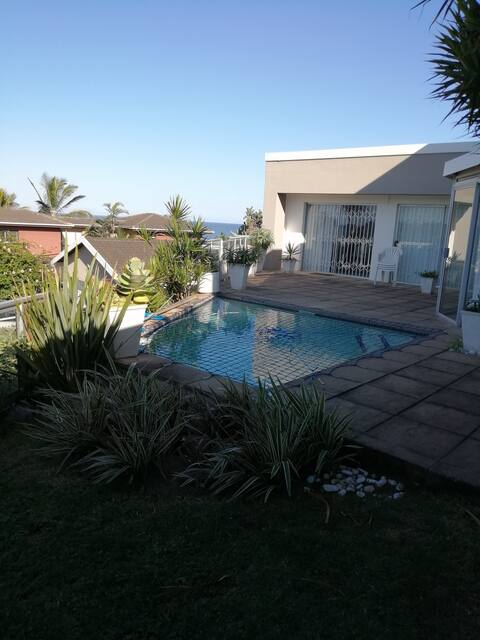 Aqua 180 - Nautilus Self-catering Apartment