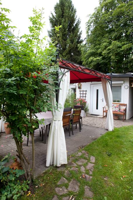 Wunderschöner Garten zum entspnannen/Beautiful garden to relax.