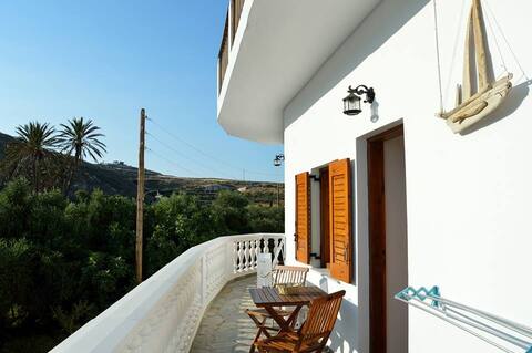 Adamas Boutique Studio|100m to the beach| Kalliopi