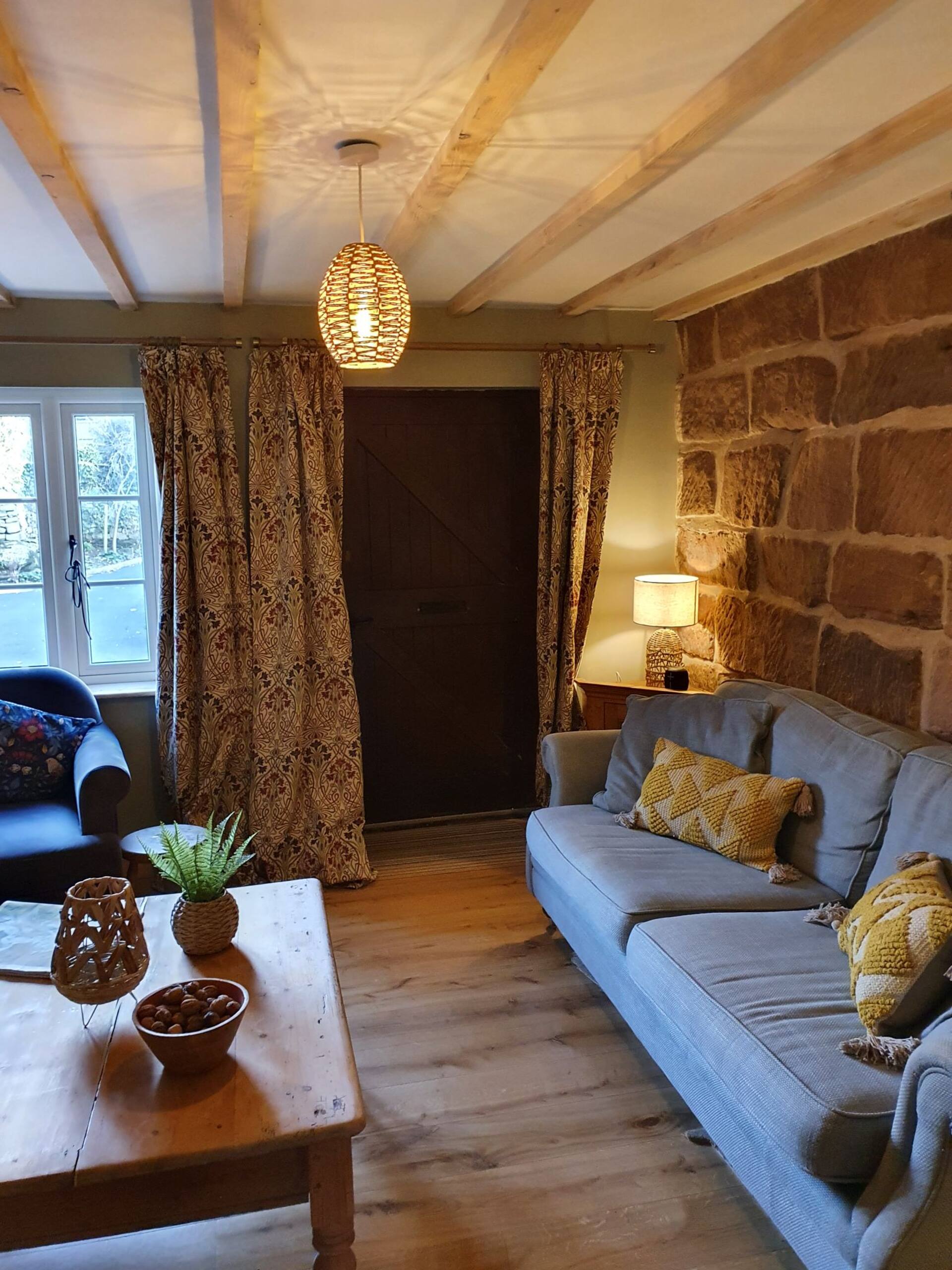 Beautiful Cottage in Alton — photo 2