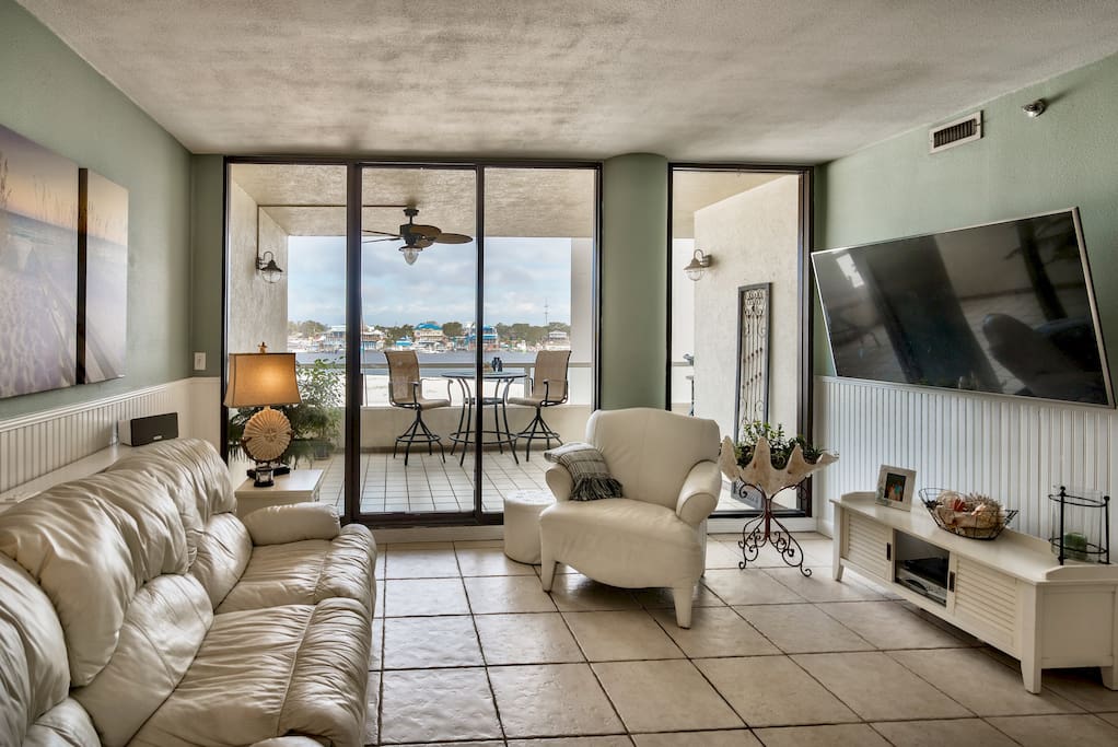 Living Room with 65" Flat Screen TV