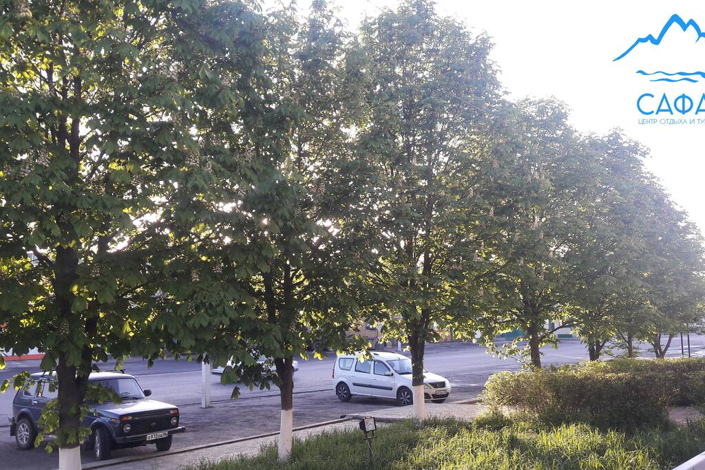 Бесплатная парковка