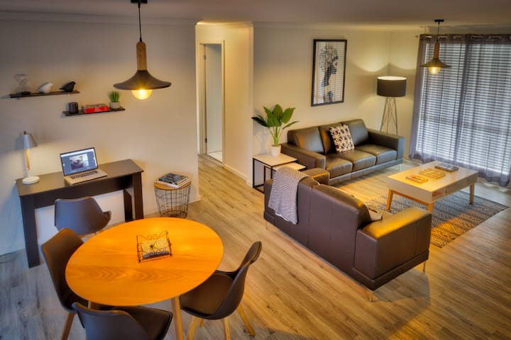 Airbnb Lavington Vacation Rentals Places To Stay New
