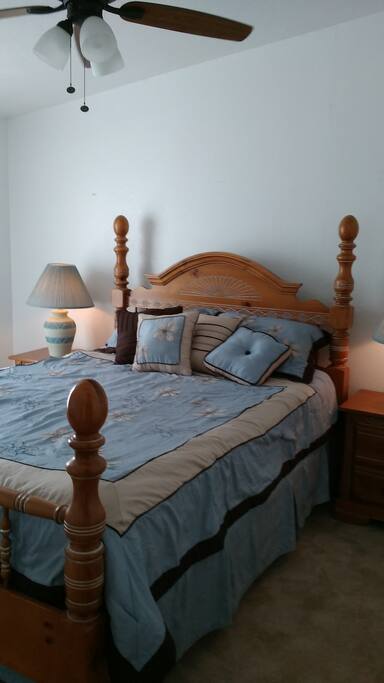 3rd bedroom has Southwestern motif bed and nightstands.