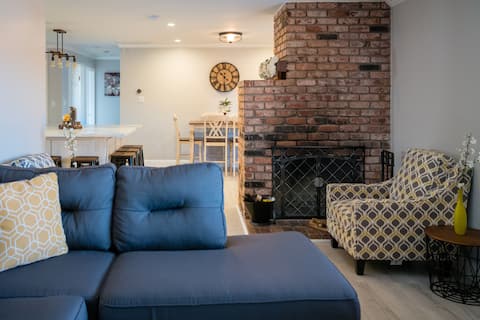 The White Rose Ranch (Sleeps 10 or 10+ with Annex)