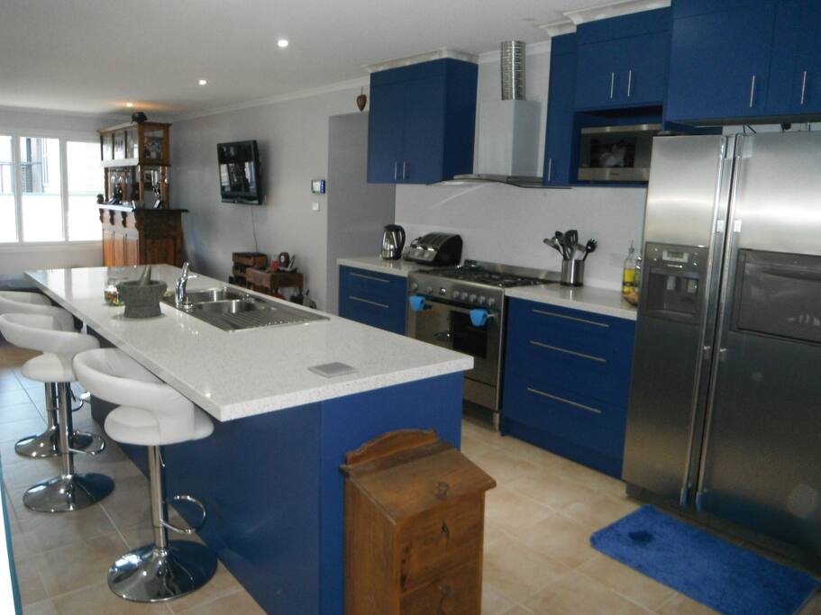 Open plan kitchen and living room