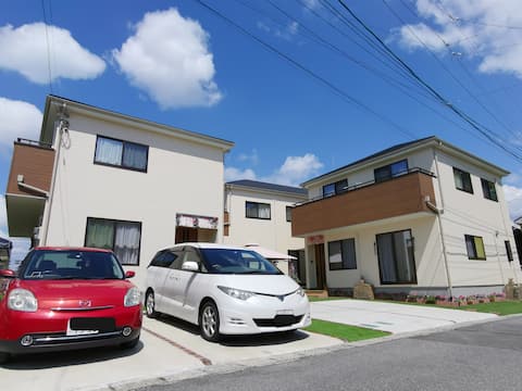 Perfect for a group trip. Built in January 2020. 4LDK on the 2nd floor. There is also a toilet and s