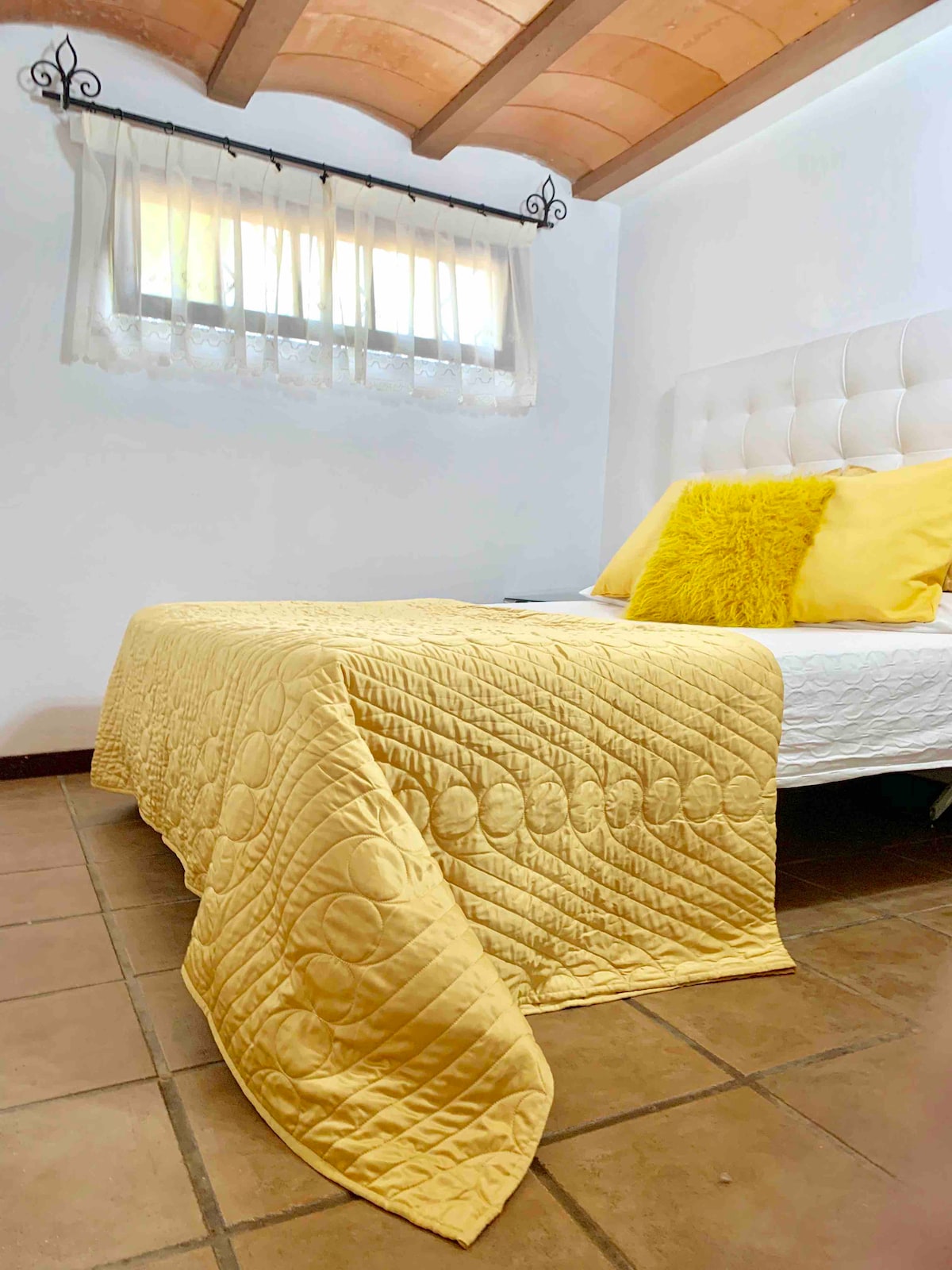 საძინებელი 4