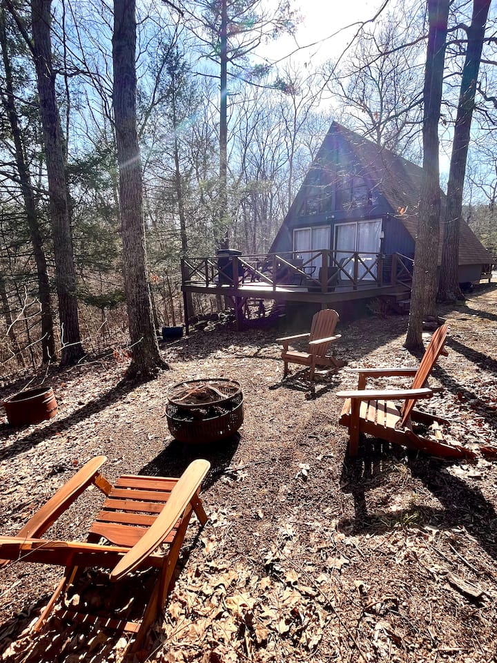 Top 12 PetFriendly Cabins In And Near Harpers Ferry, West Virginia