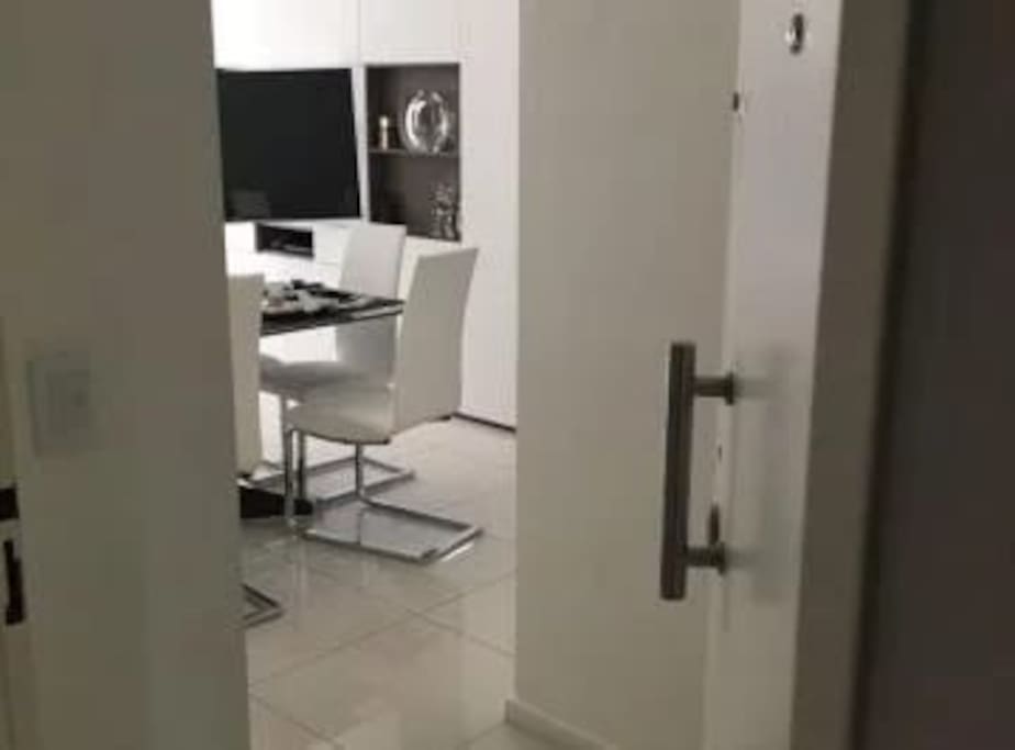 Entrada al dpto