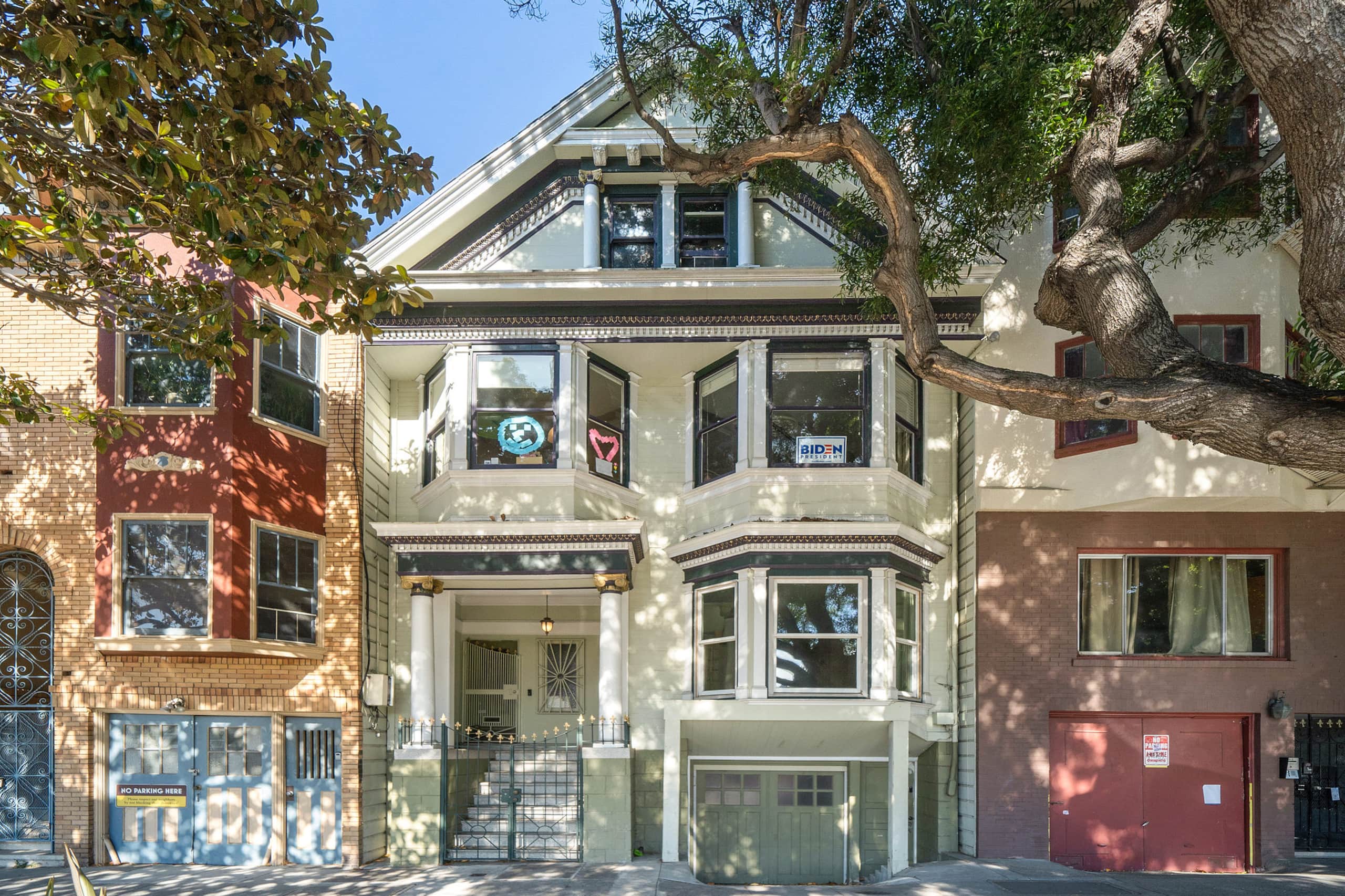 Home in San Francisco · ★4.95 · 1 bedroom · 2 beds · 1 bath - Image 30