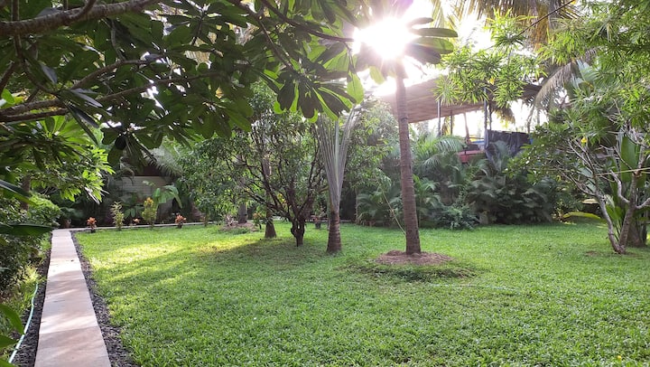 Terra Rossa Garden
