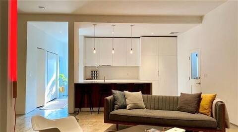 Historic New Orleans with Modern Luxury