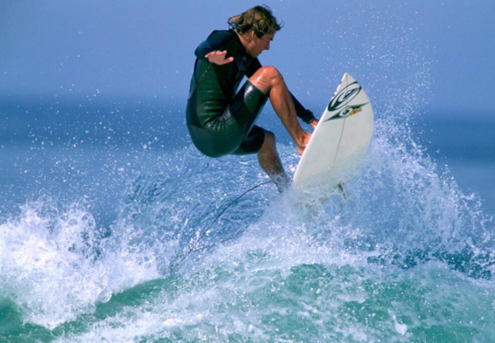 We are a couple of blocks away from the beach where you can surf the best waves.