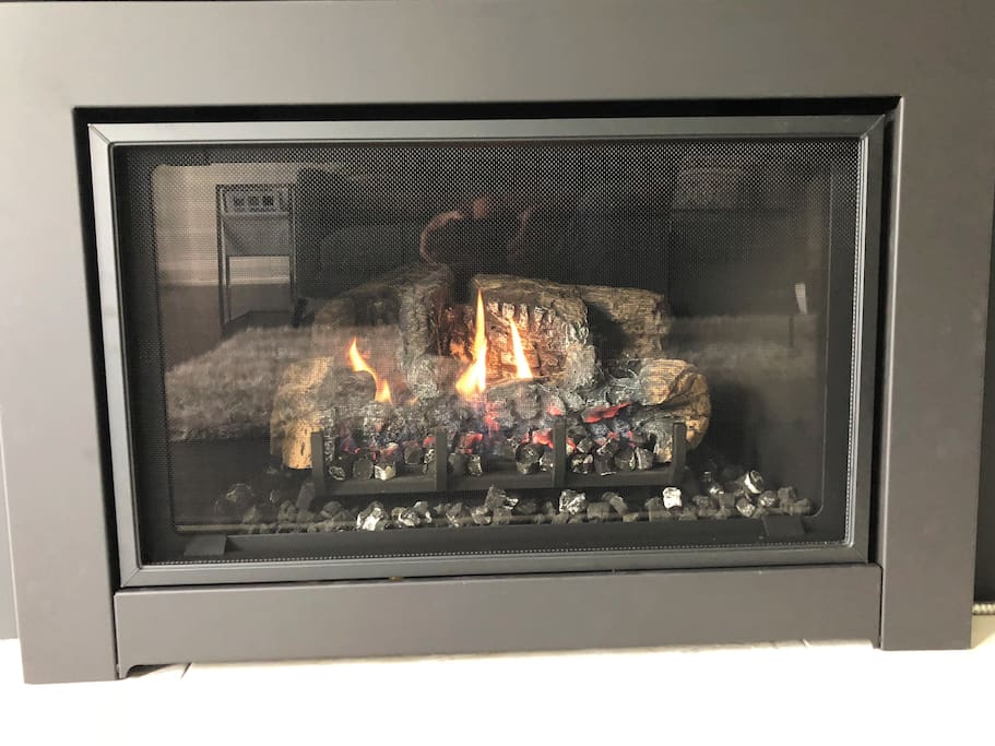 Gas Fireplace with Remote