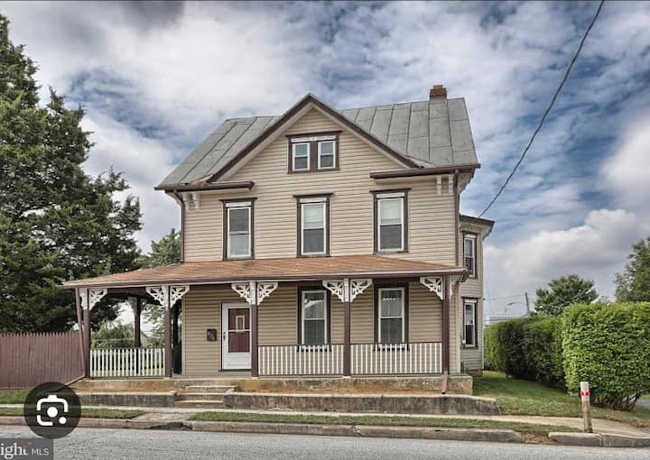 Super Close to Hershey Park Houses for Rent in Palmyra, Pennsylvania