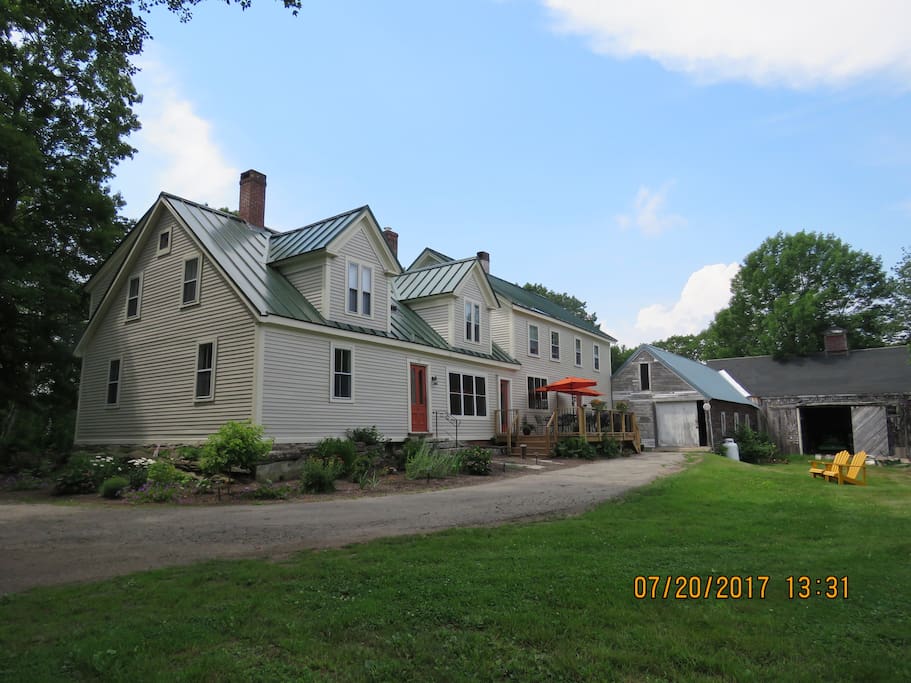 View of the backside The Chamberlain House