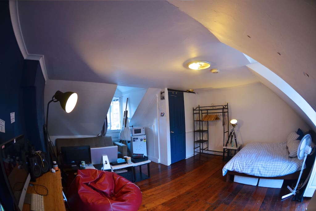 Couch, lovesack large double bed, clothing rack, fridge, computer, ps4, xbox and microwave.