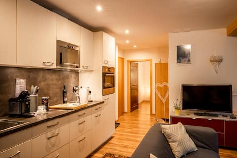 Apartment am See with terrace
