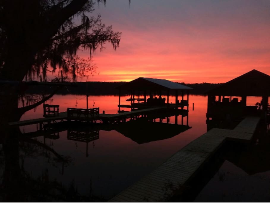 Tensaw Island River Retreat Cottages for Rent in Bay Alabama