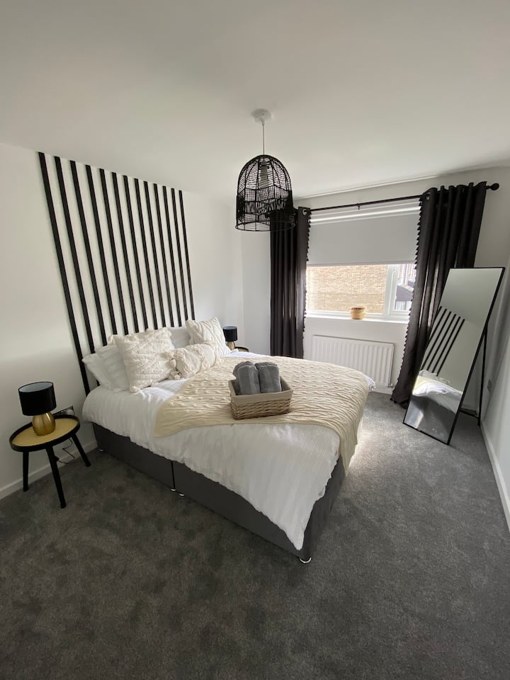 Top 7 Airbnb Vacation Rentals In Cramlington, UK Trip101