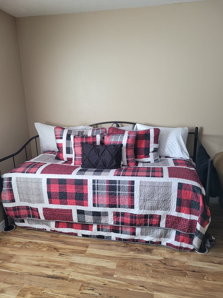 Kitanda cha Trundle na vitanda 2 vya Twin