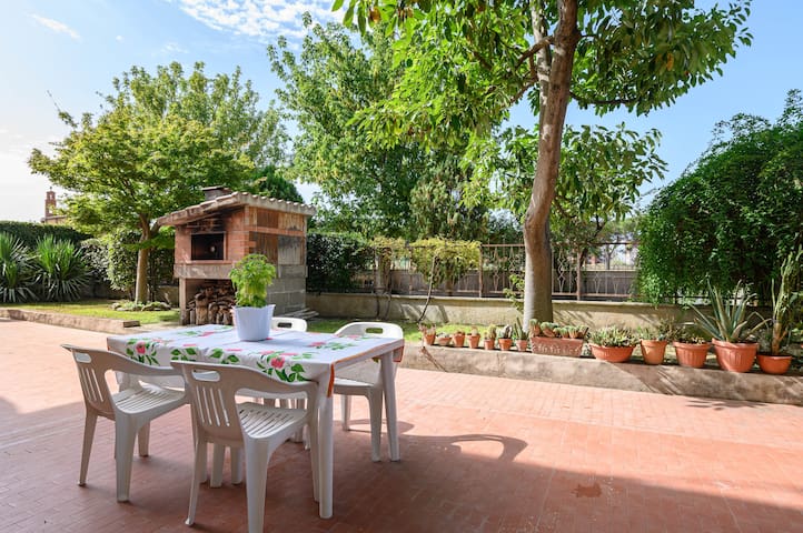 Airbnb Via Fattoria Rampa Holiday Rentals Places To Stay
