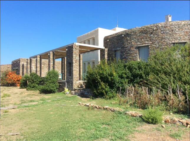 Sunset Sifnos Villa gallery image 2