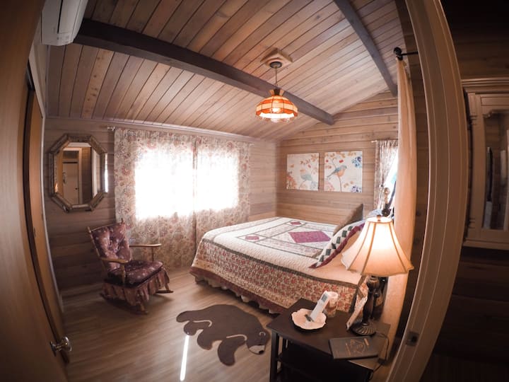 Chumba cha kulala cha Master kinaangalia bahari