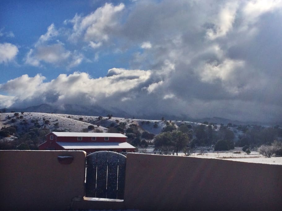 The morning snow in the winter