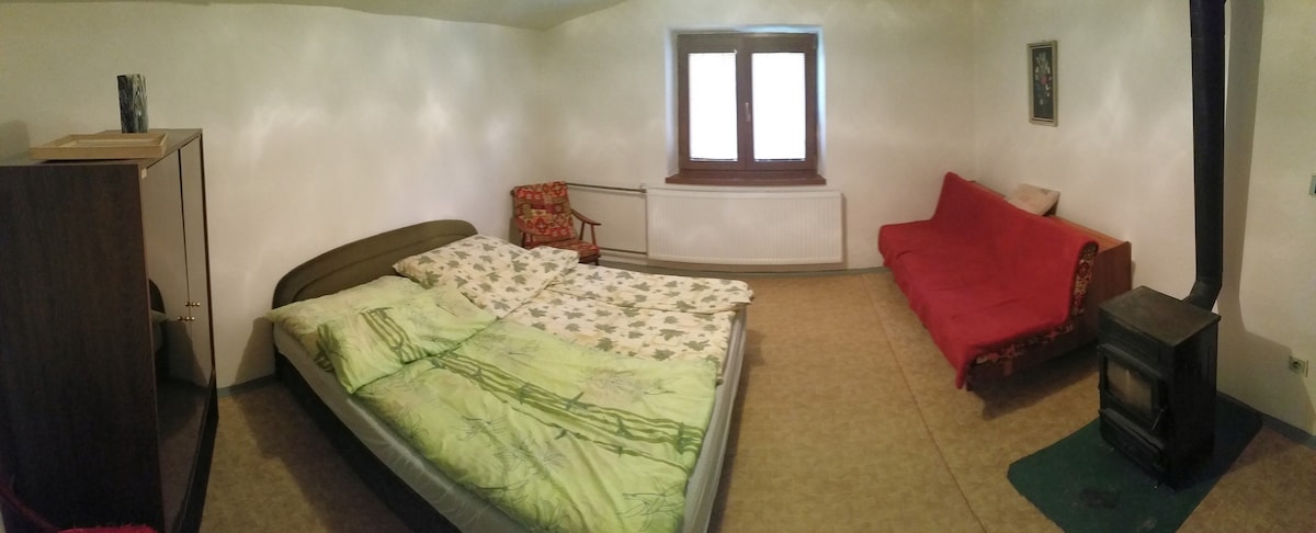 غرفة النوم 2