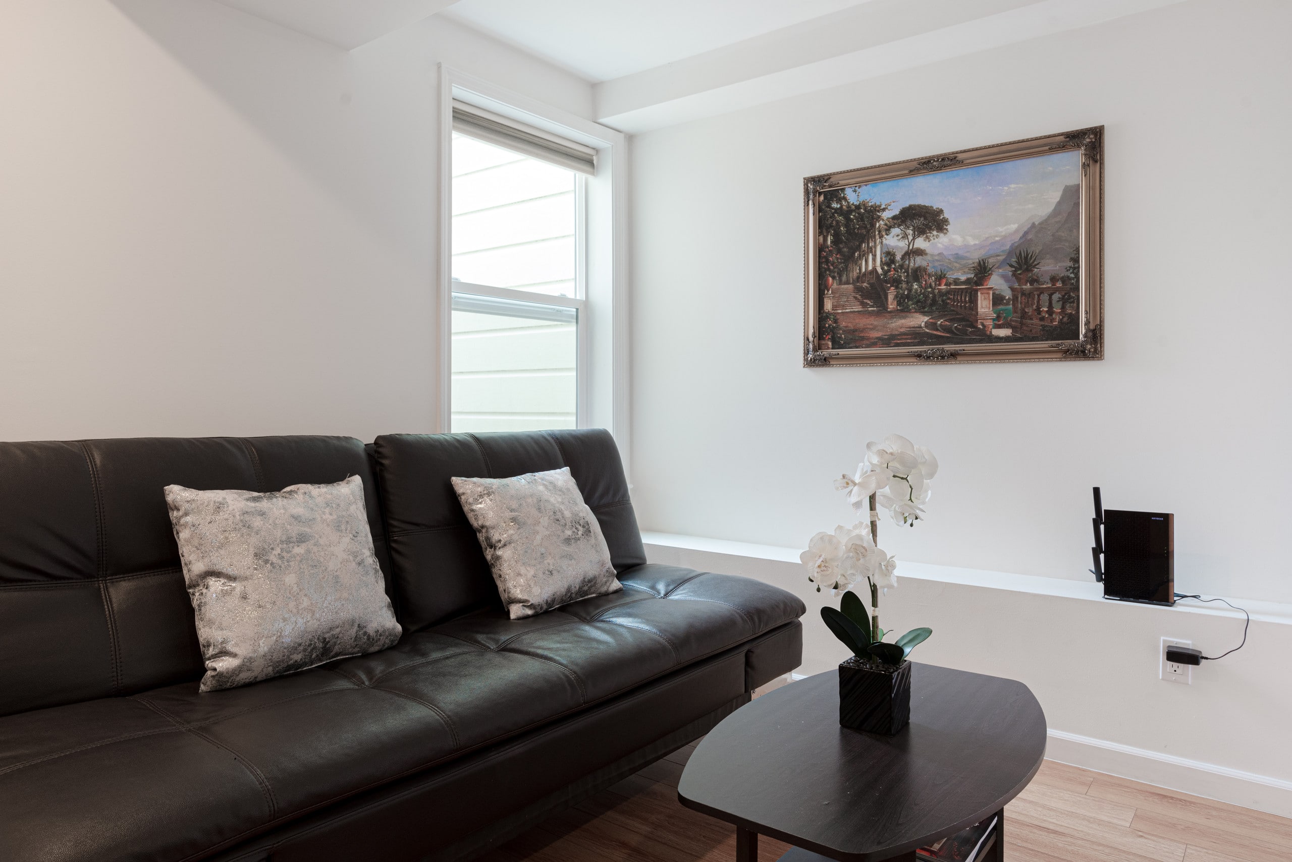 Home in San Francisco · ★4.86 · 1 bedroom · 1 bed · 1 bath - Image 3