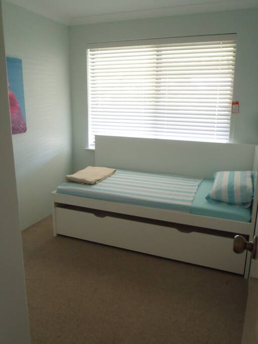 Room with Single bed