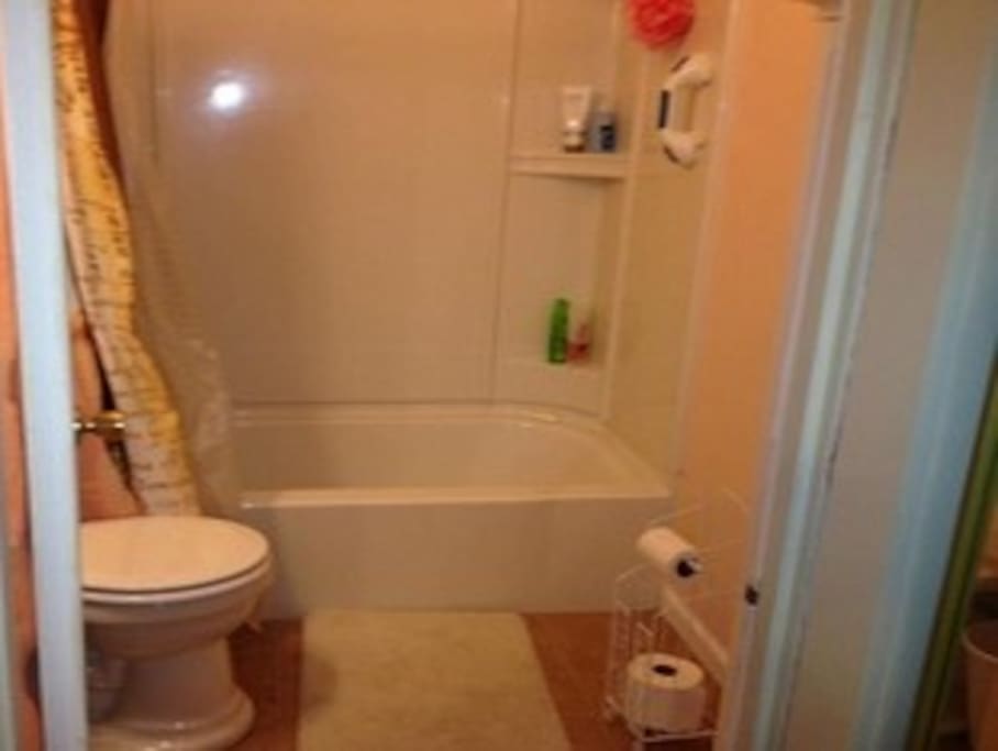 Bathroom available to guest