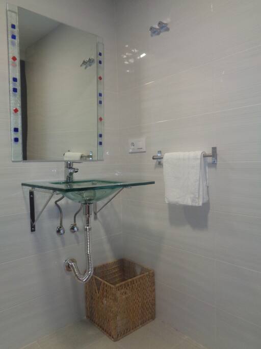 CUARTO DE BAÑO