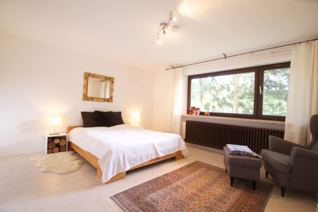 Schlafzimmer / bed room