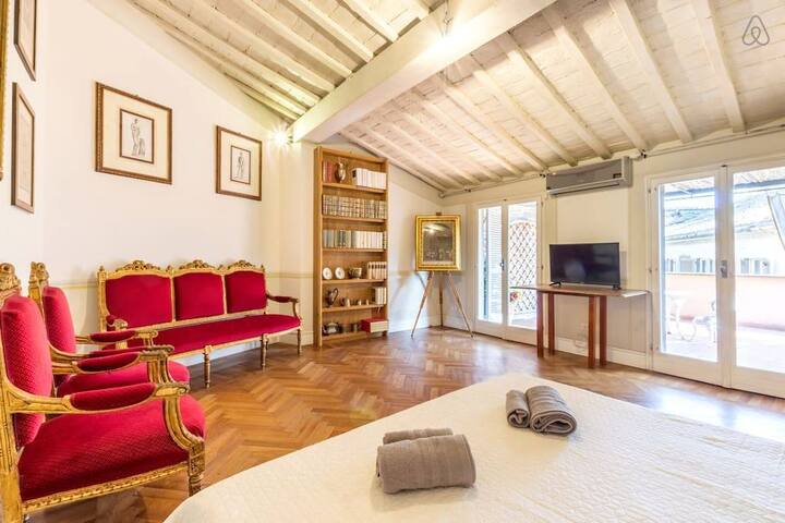 Superb 4-rooms penthouse with stunning terrace. gallery image 4