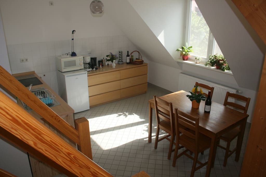 Küche mit Essbereich