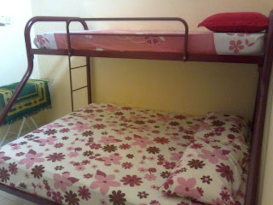 2ND ROOM