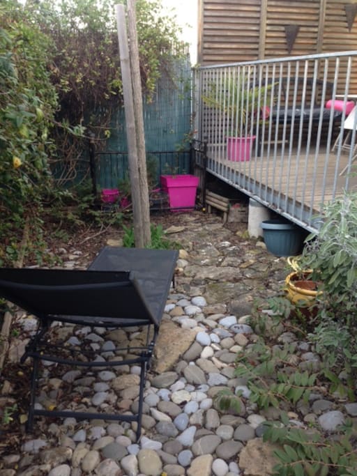 terrasse et jardinet au calme