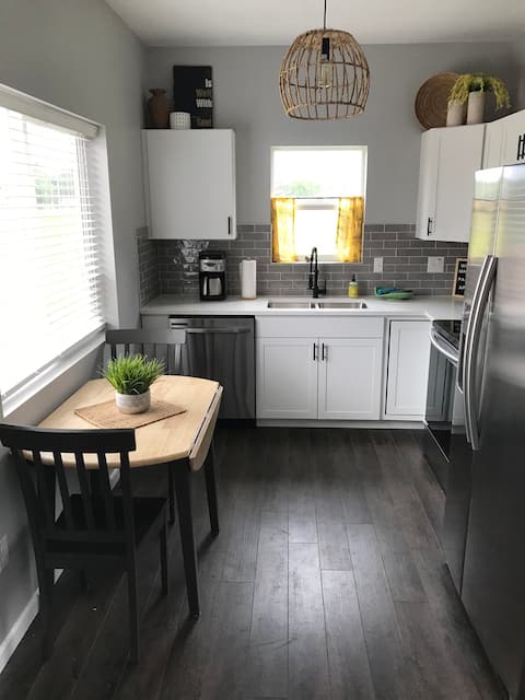 Spokane Valley Cozy Cottage