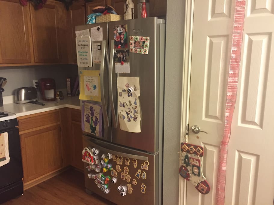 Shared kitchen w owner
