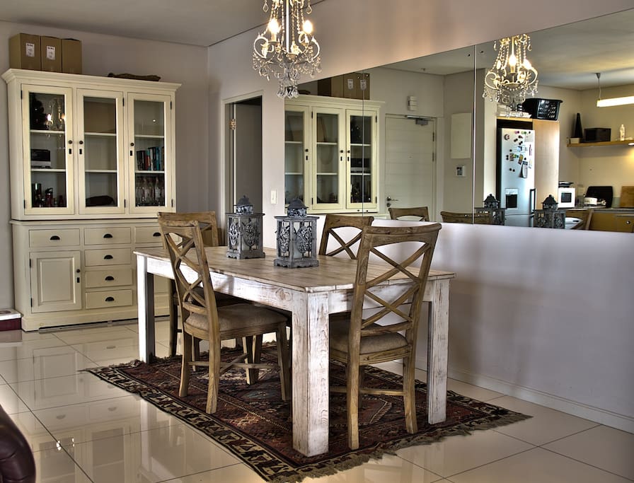 Open Plan Dining Area