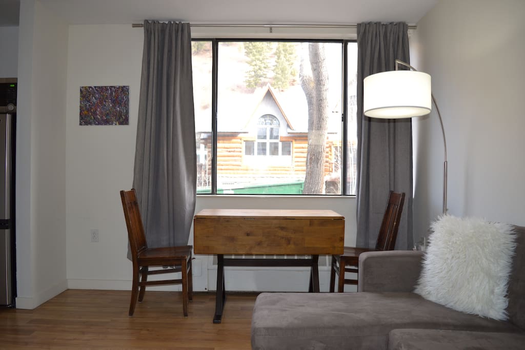 Good Natural Light fills the condo.